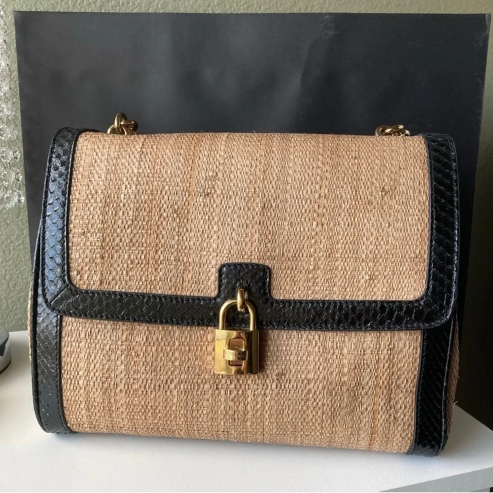 NWT Dolce & Gabbana raffia 30cm size with black π - Picture 4 of 12